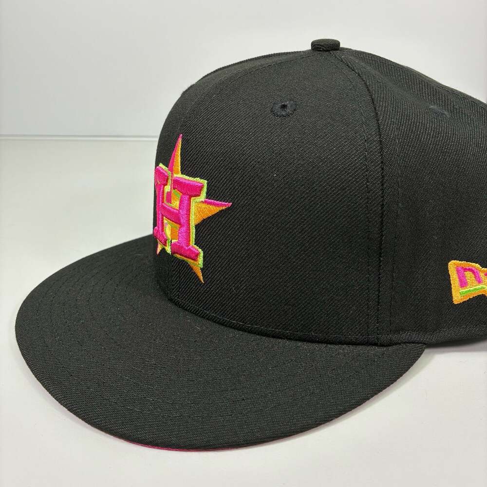 New Era Houston Astros 59FIFTY Fitted Hat Size 8 Black Ice Cream Edition